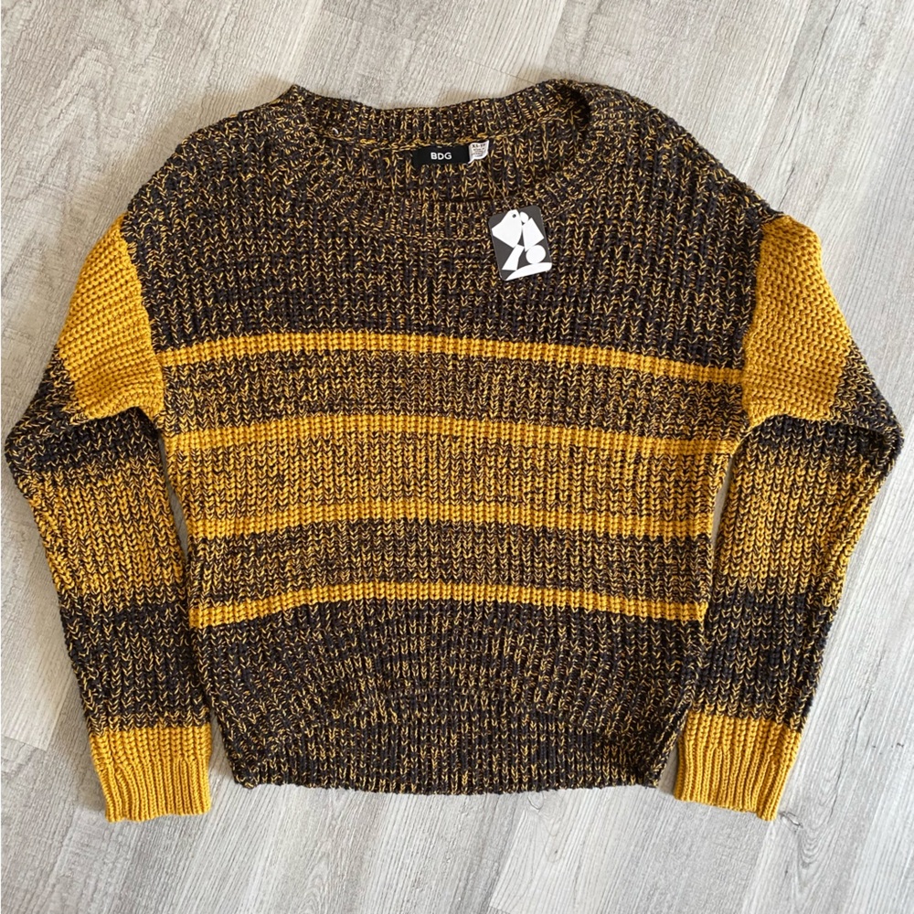 BDG Urban Outfitters Navy and Gold Striped Knit Sweater Size XS